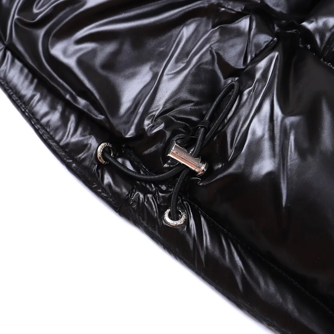 ~~F 311 𝗠𝗼𝗻𝗰𝗹𝗲𝗿 2024 New Arrival / 905 👀 👍 Quality ⚠️ 90% 👏🏻 ～ ❗️ ✔️ ～